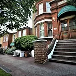 The Gateway Hotel